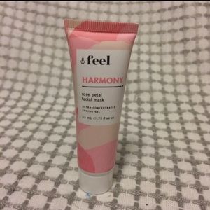 Feel Harmony Rose Petal Facial mask